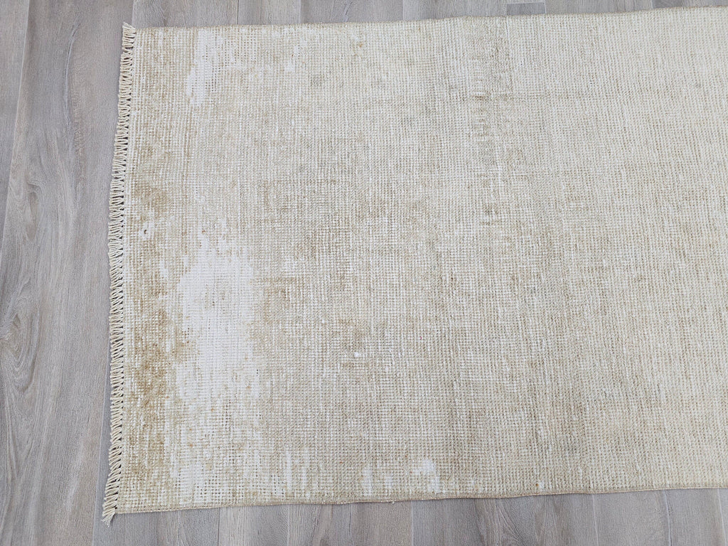 3x9 Vintage Turkish Runner Rug Neutral