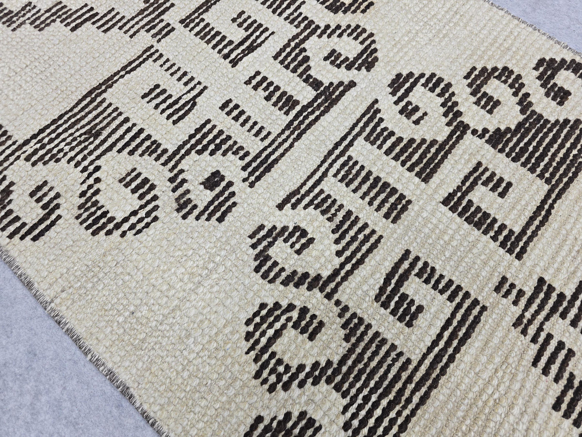 Vintage Rug 2x11 Runner, Hand Woven Herki Wool Hallway Runner, Cream Beige Tribal Anatolian Long Runner, Boho Farmhouse Kitchen Runner