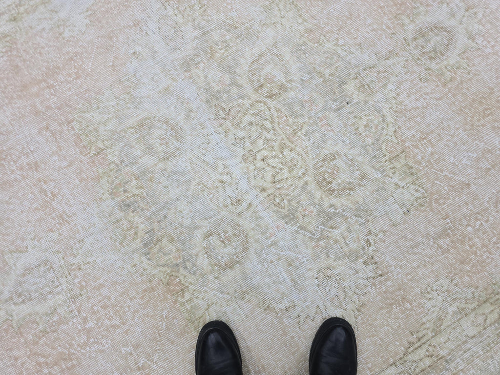 Vintage Rug 6x9, Faded Oushak Carpet, Muted Medallion Turkish Area Rug for Bedroom, Distressed Neutral Wool Rug