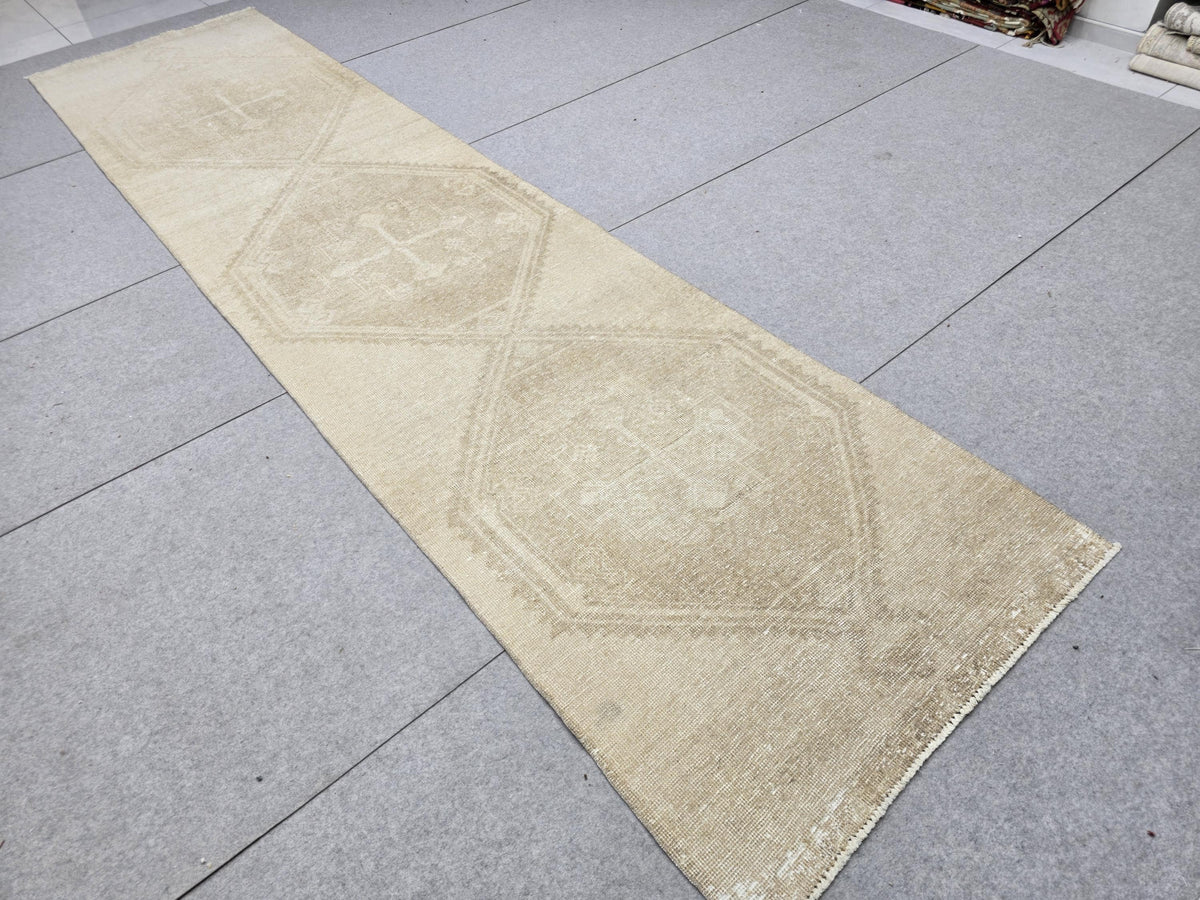 Vintage Rug 3.2x13 Extra Long Runner,  Wool Rug runner for Foyer, Faded Hexagon Turkish Rug runner, Guest Room Rug, Cottagecore Den Decor