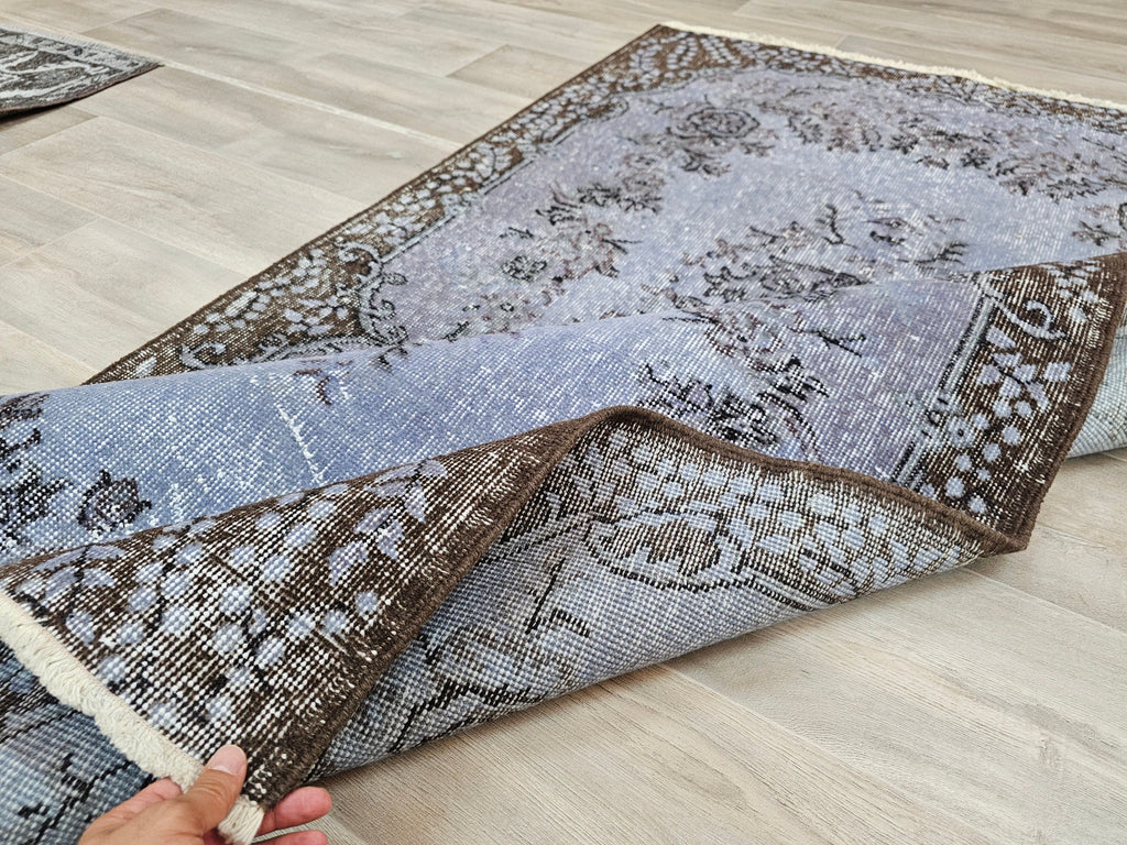Handknotted Wool Oushak Rug: 3'11'' x 7' Vintage Turkish Carpet