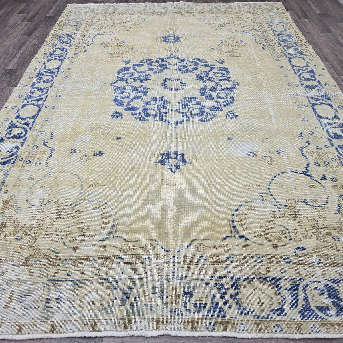 Vintage Handknotted Oushak Rug 7x10: Turkish Boho Decor