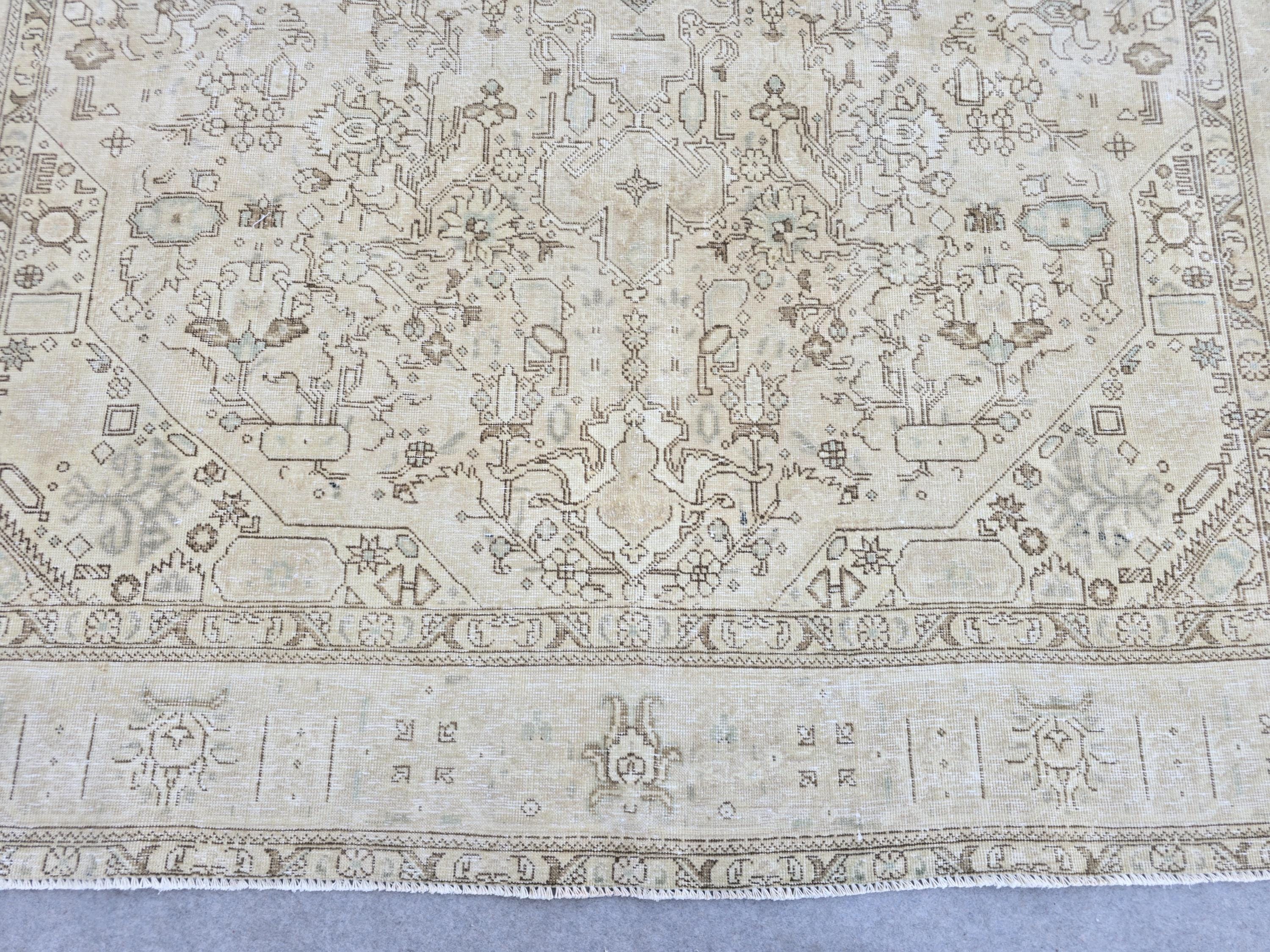 Vintage Rug 8x11 | Faded Oatmeal All Over Floral Area Rug | Hand Knotted Wool Neutral Turkish Carpet | Living Room Bedroom Boho