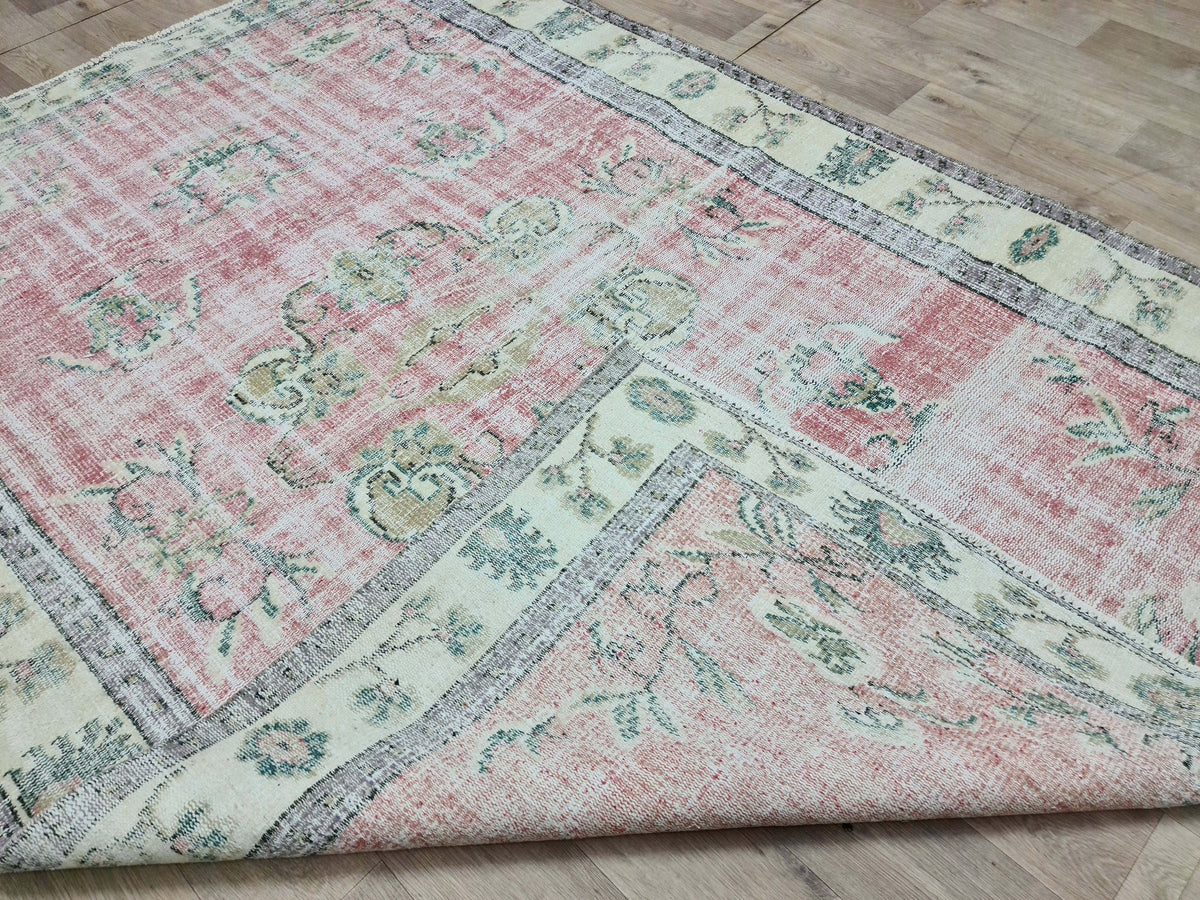 6x9 Pastel Color Vintage Turkish Rug for Under Dining Table or Under Bed