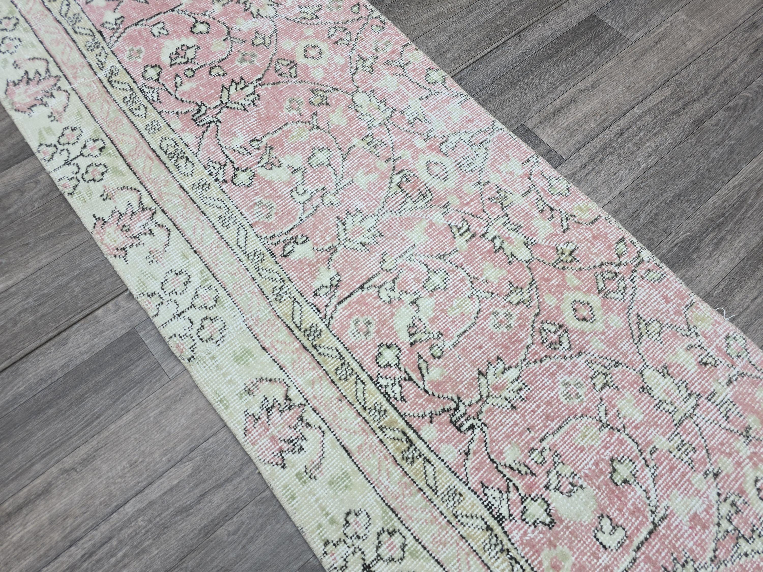 Vintage Turkish Runner Rug: Pink Oushak Wool Hallway Carpet