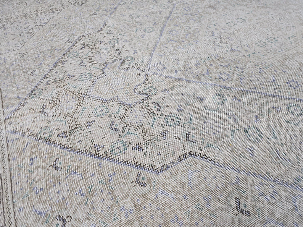 Hand Knotted Wool Oushak Rug: 9x13 Vintage Turkish Area Rug