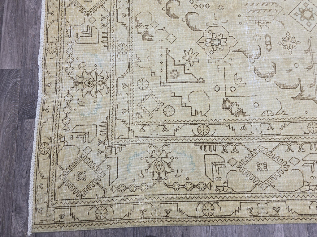 Oversized Turkish Oushak Rug: 9.65 x 12.6 Beige Medallion Wool Carpet