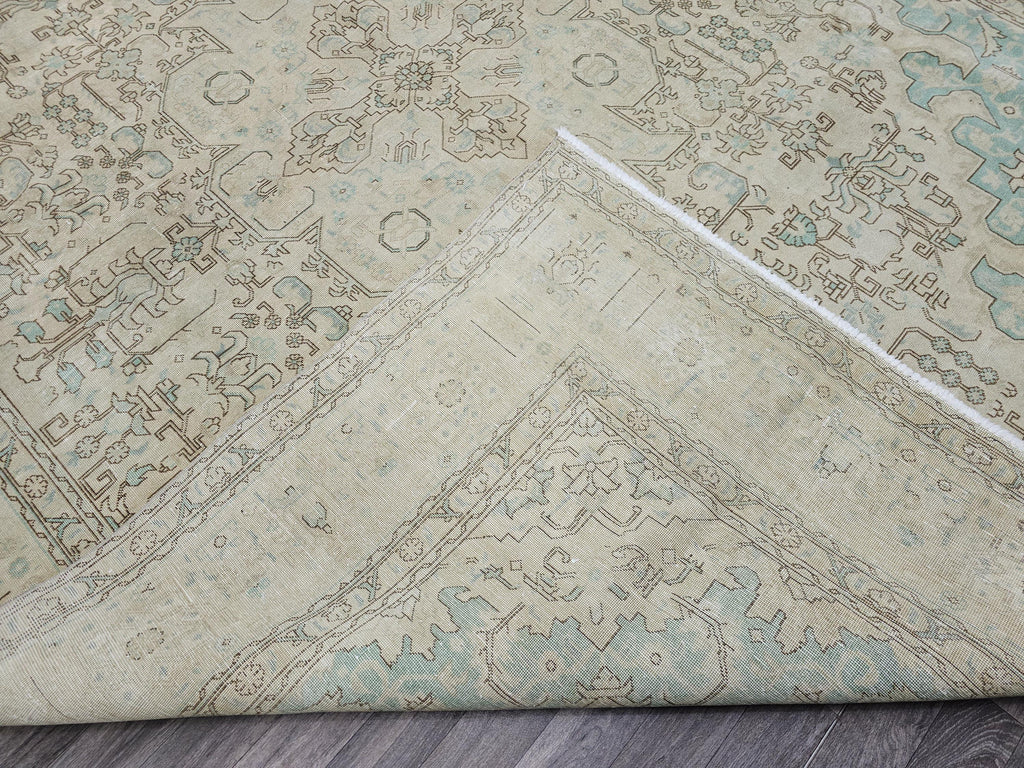 Oversized 9x12 Wool Turkish Rug: Vintage Oushak Heriz Design