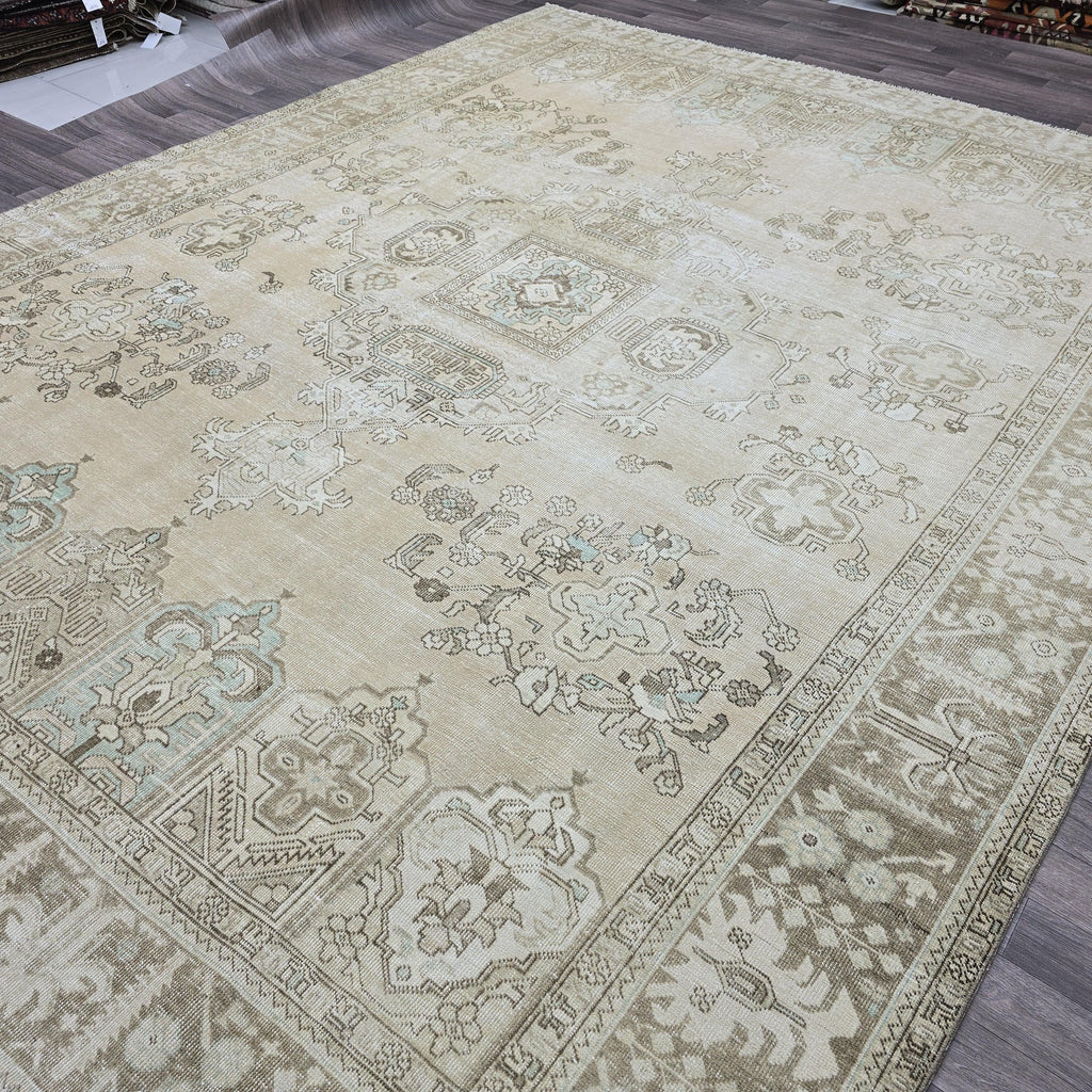 9.5x12.5 ft Antique Mahal Rug: Large Wool Oriental Carpet
