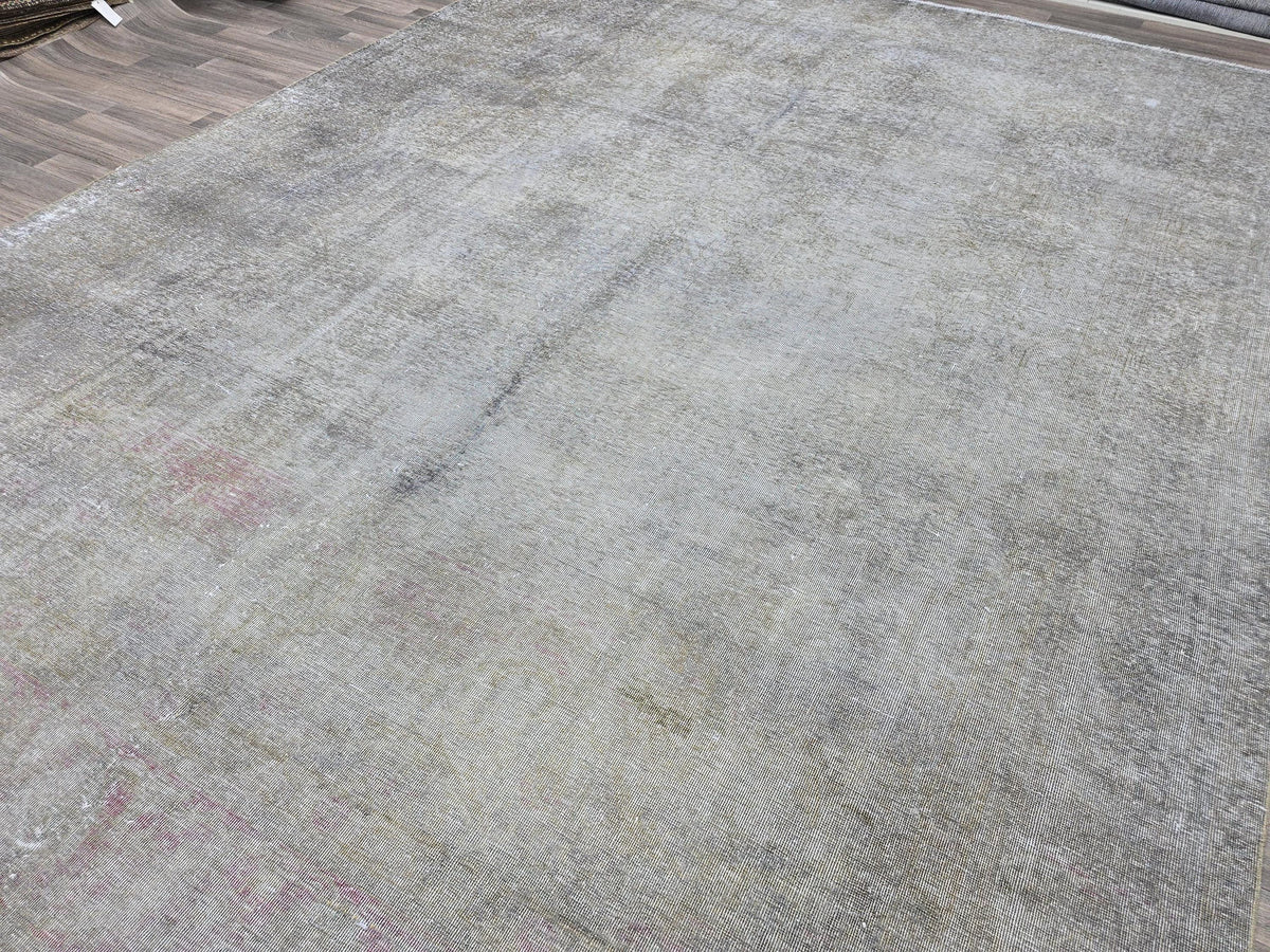 Vintage Handwoven Turkish Rug 9.5x12.5, Faded Neutral Wool Area Rug, Muted Beige Gray Large Rug, Distressed Antique Style Carpet