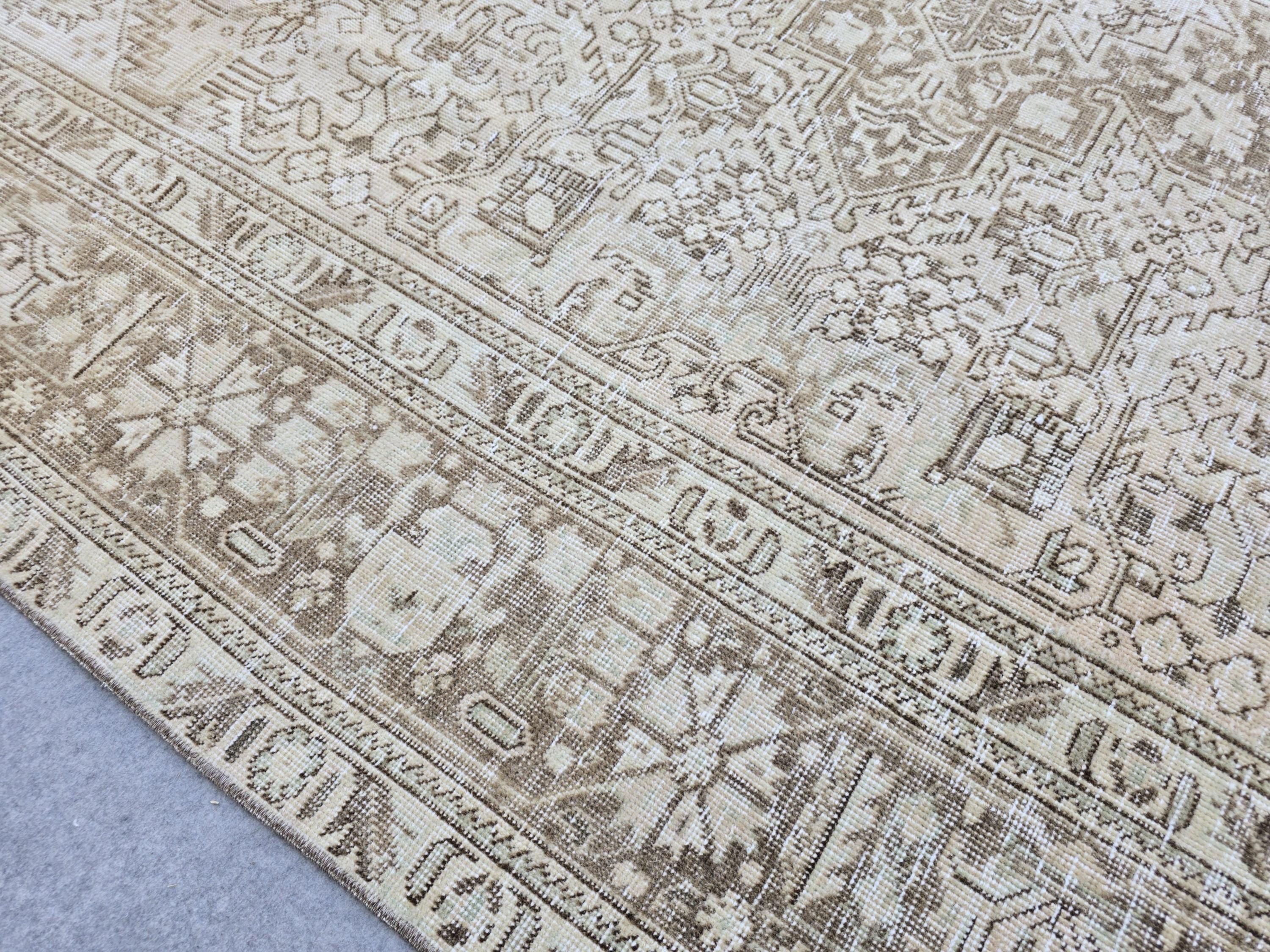 Turkish Rug 8x11, Mushroom Taupe Wool Area Rug, Star Medallion Heriz Style Carpet for Living Room, Dining Room, Bedroom, Boho Decor