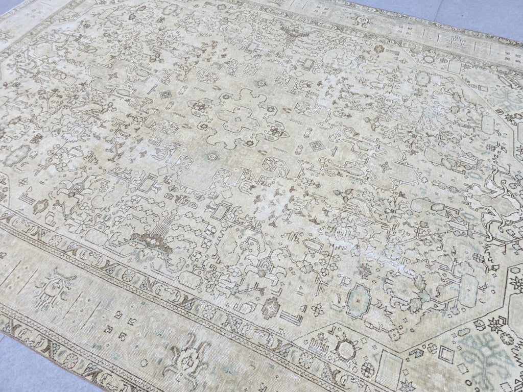 Vintage Rug 8x11 | Faded Oatmeal All Over Floral Area Rug | Hand Knotted Wool Neutral Turkish Carpet | Living Room Bedroom Boho