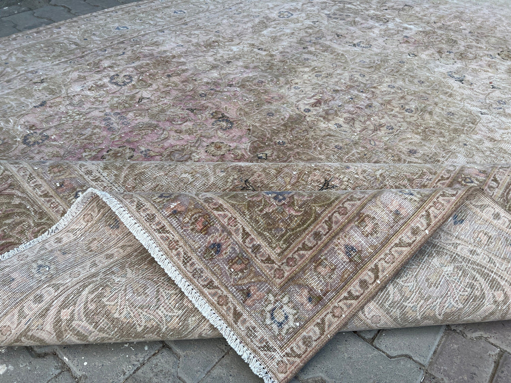9x13 Oversize Faded Turkish Rug