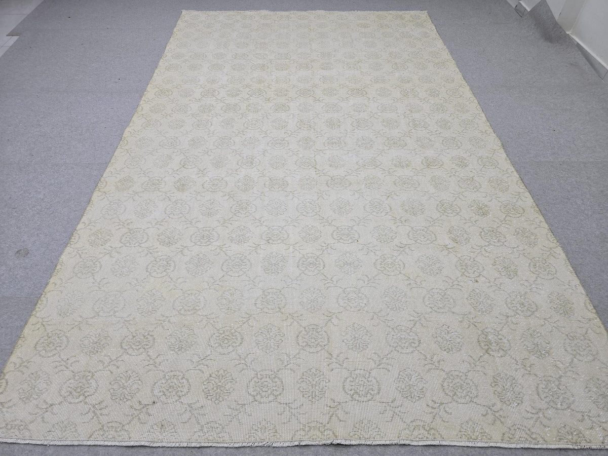 7x11 Vintage Turkish Oushak Rug, Handknotted Ivory Floral Wool Carpet