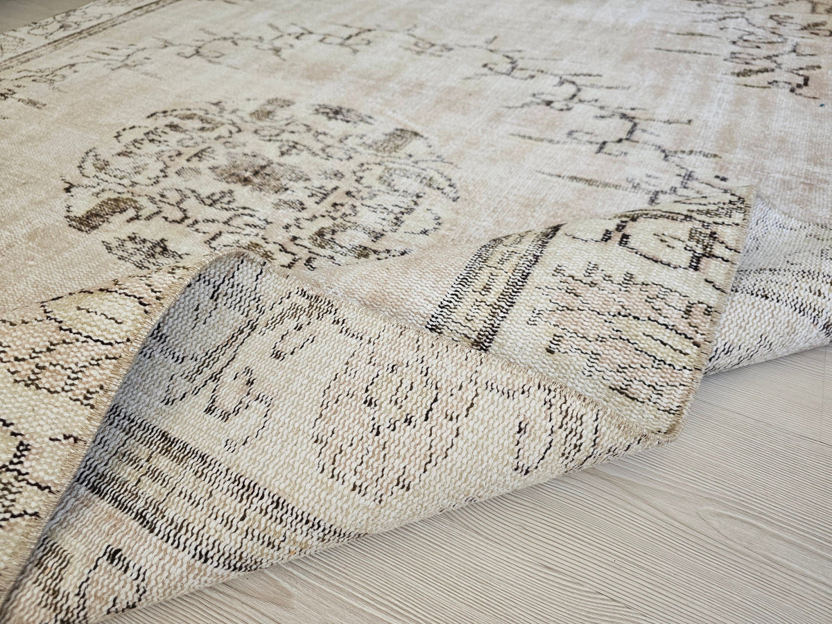 6x9 Vintage Turkish area Rıg - Hand Knotted wool Oushak rug for Bedroom, Nursery room and Diningroom - Boho Decor Rug