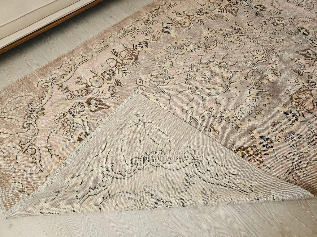 Handknotted 6x9 Oushak Rug: Pink Vintage Turkish Wool Carpet
