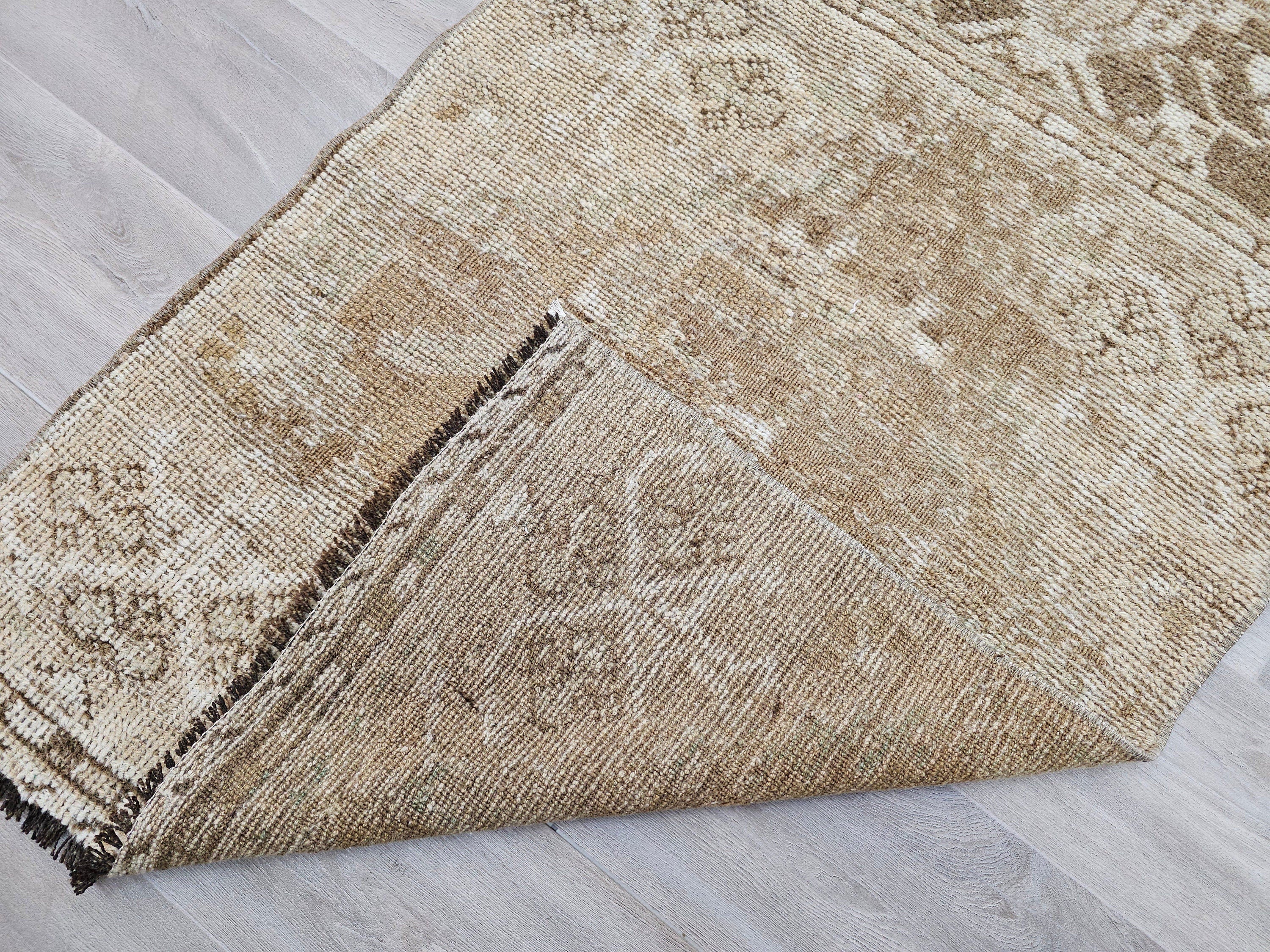 Vintage Turkish Runner Rug: Hand-Knotted Wool Oushak, Earth Tone (2.60x9.60 ft)