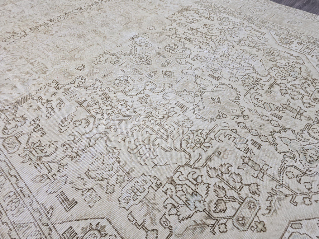 9.5x12.60 feet Handmade Wool Oushak Area Rug Neutral Geometric Beige and Brown rug