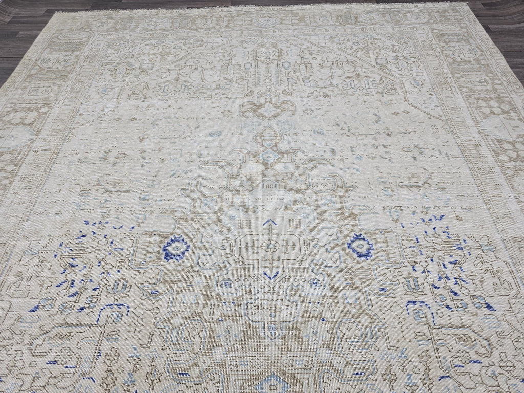 Vintage Turkish Oushak Rug 9x12: Hand-Knotted Wool, Beige & Blue