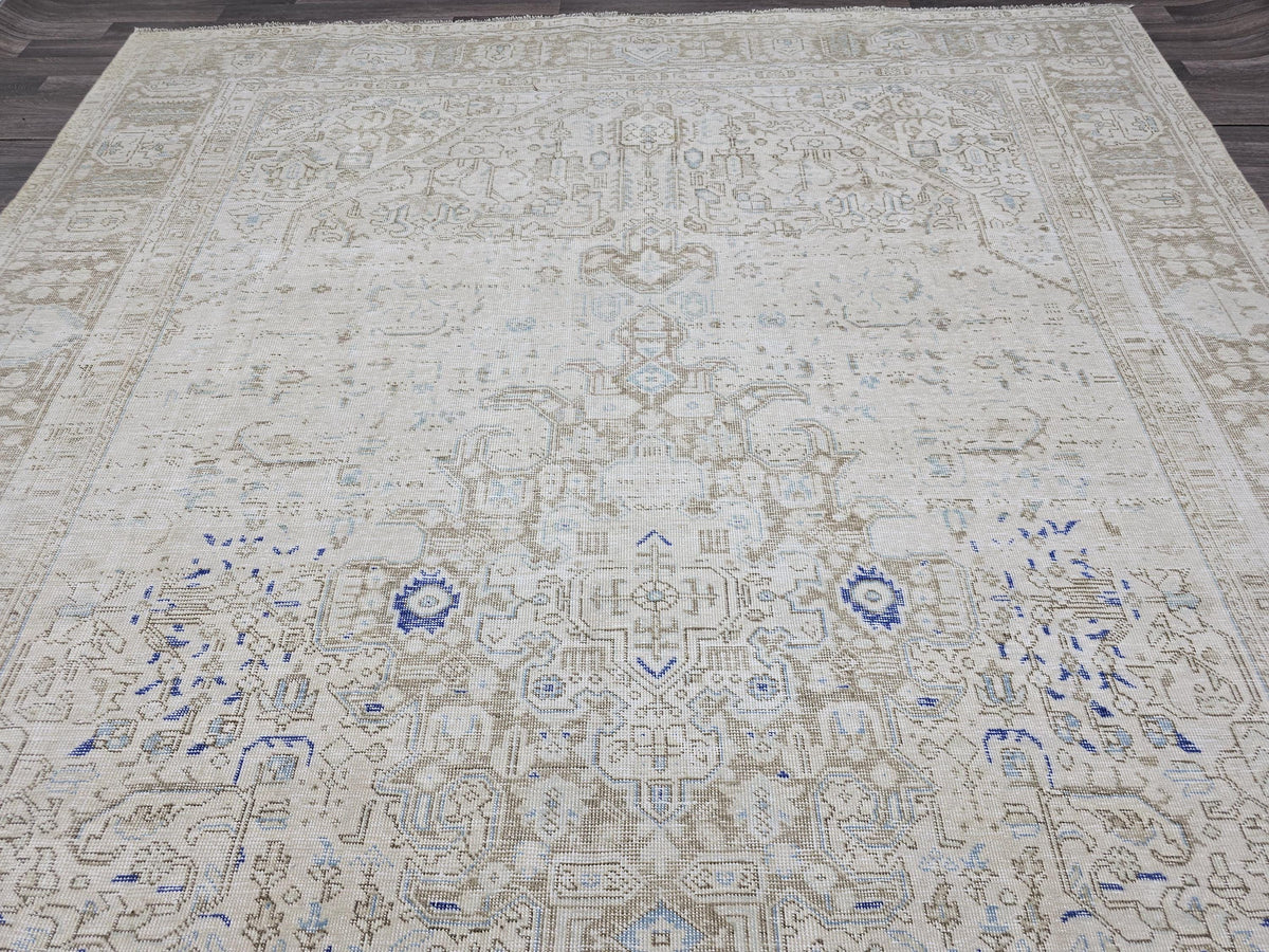 Vintage Turkish Oushak Rug 9x12: Hand-Knotted Wool, Beige & Blue