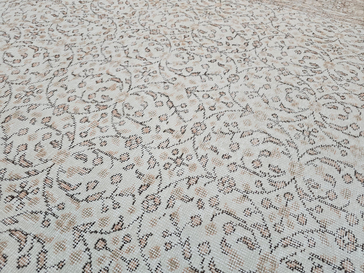 Neutral Vintage Turkish Oushak Rug: Hand-Knotted Wool, 6.2x10 ft