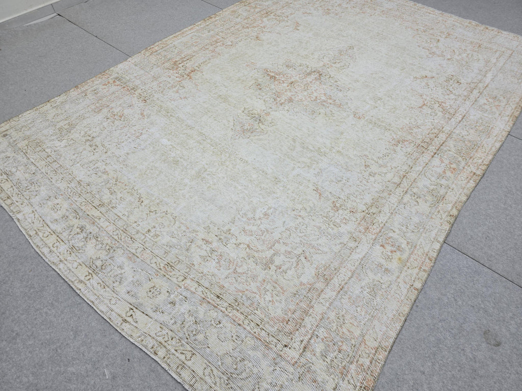 Turkish Wool Rug 7x10, Ivory Cream Medallion, Distressed Neutral Carpet