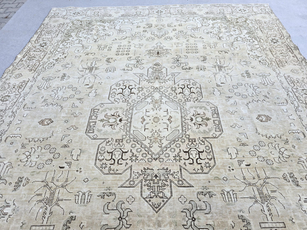 Oushak Rug 10x13, Vintage Hand Knotted Wool Turkish Rug, Ivory Olive Green Medallion Area Rug for Living Room, Large Antique Carpet