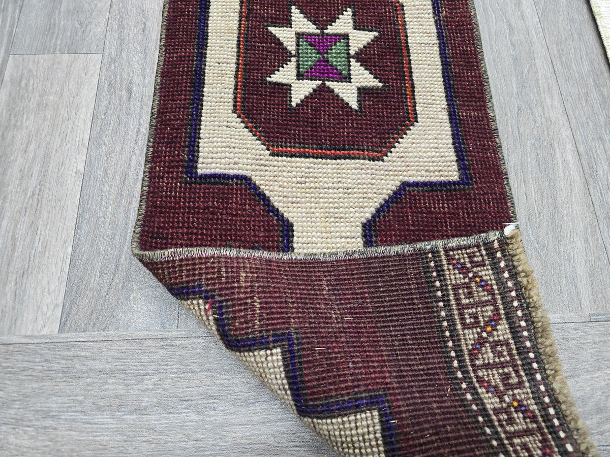 Vintage Turkish Oushak Wool Mat: Handwoven Tribal Bath Rug (1.2x3.9ft)
