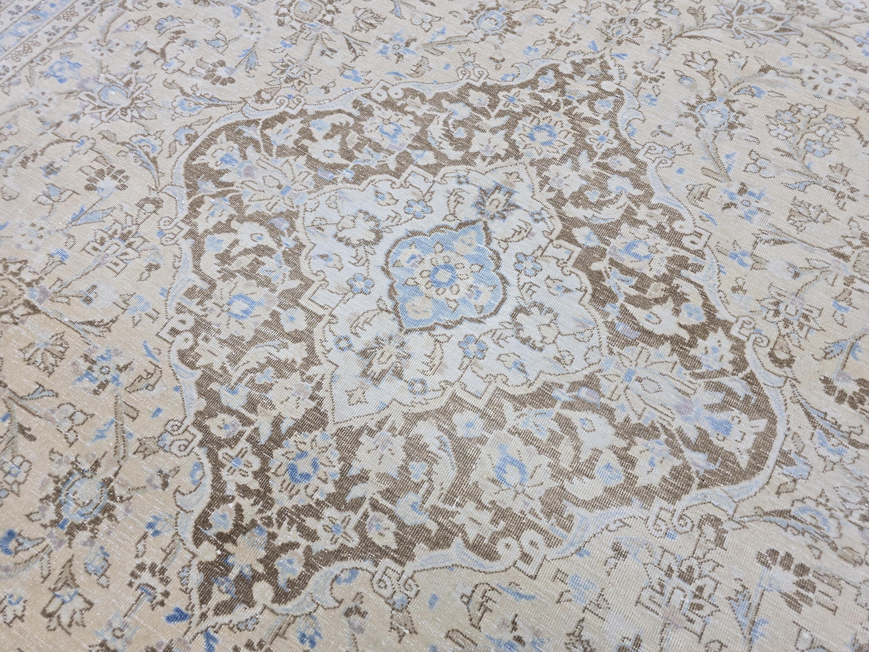 Vintage Oushak Rug 9x12: Handmade Wool, Blue Beige Floral Medallion