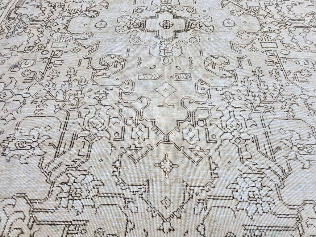 Oushak Rug 8x11, Antique Turkish Carpet, Ivory Brown Wool Rug, Hand Knotted Floral Area Rug, Neutral Dining Room Rug, Boho Decor Rug,