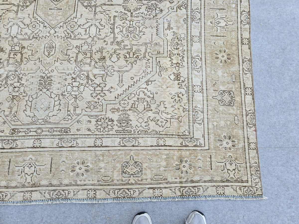 Vintage Rug 8x11, Mocha Brown Turkish Area Rug, Faded Hand Knotted Wool Carpet, Neutral Medallion Rug for Living Room, Office Decor