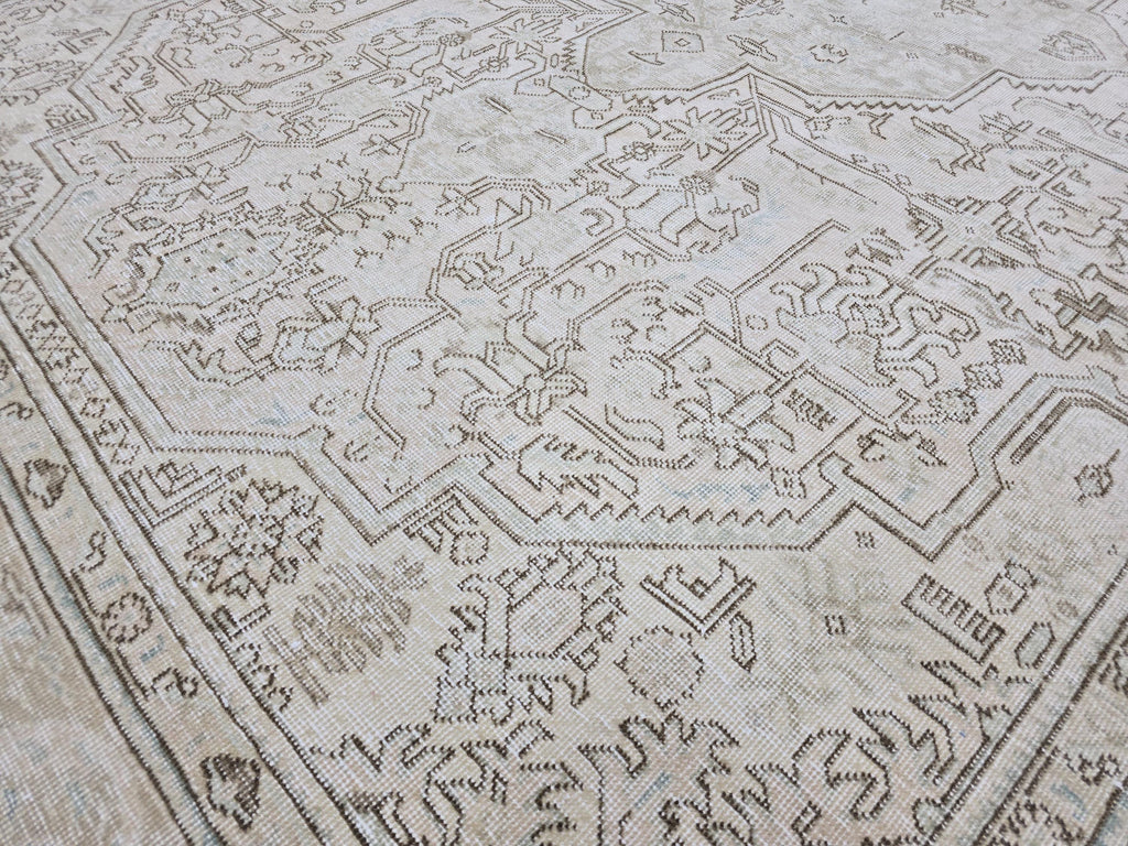 Large Vintage Oushak Rug 8x11 Neutral Beige Turkish Area Rug Living Room
