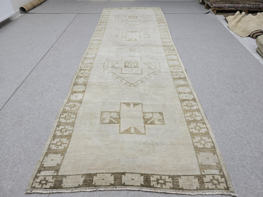 Oushak Rug 4x12, Neutral Runner Rug, Faded Hand Knotted Wool Turkish Runner, Muted Beige Hallway Rug, Vintage Boho Stair Neutral Runner