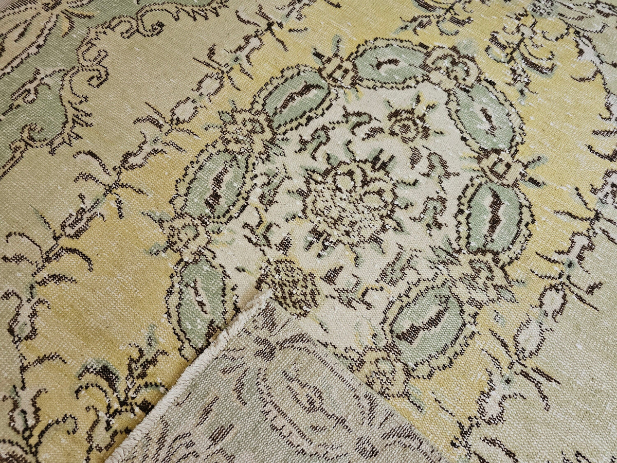 6x8 Vintage Turkish Isparta Rug HandKnotted //5.60x8.20 feet