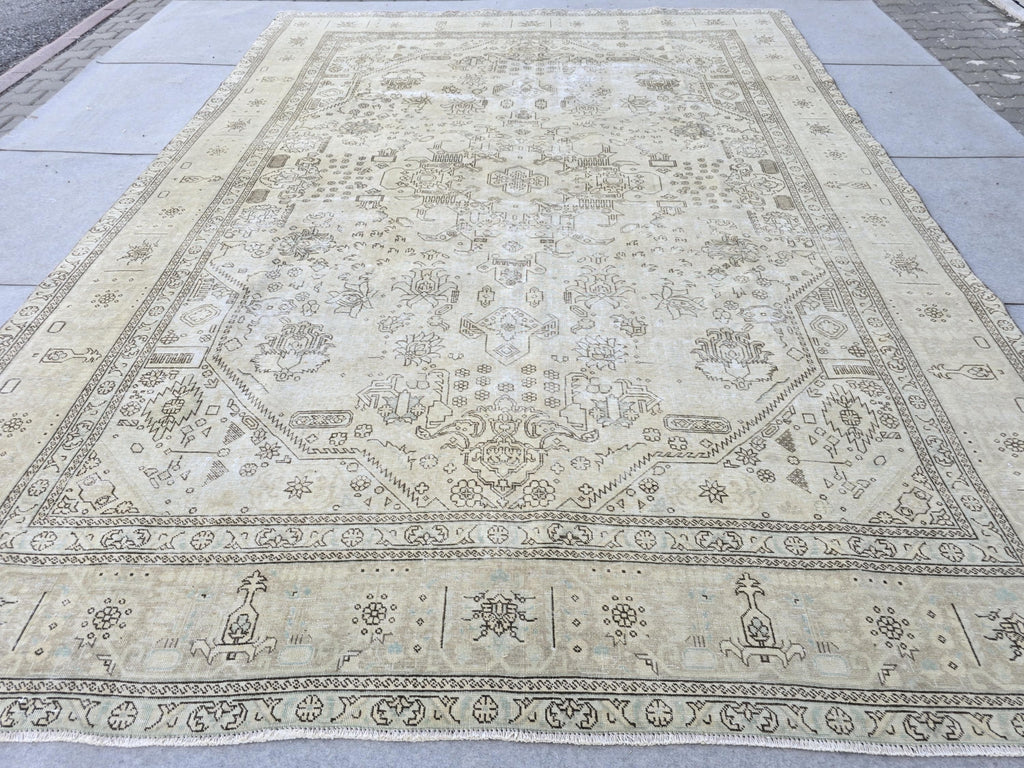 Vintage Rug 9x13, Hand Knotted Wool Turkish Rug, Sand Champagne All Over Neutral Area Rug for Dining Room, Extra Large Faded Carpet