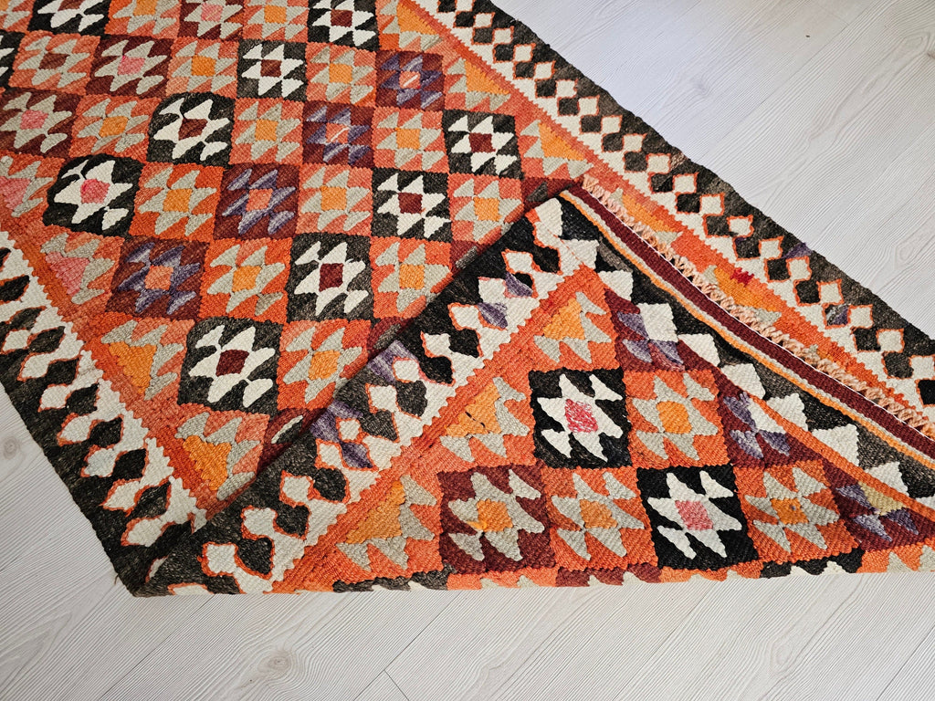 3x9 Traditional Vintage Runner rug, HandKnotted Turkish Runner //3x8.5 feet
