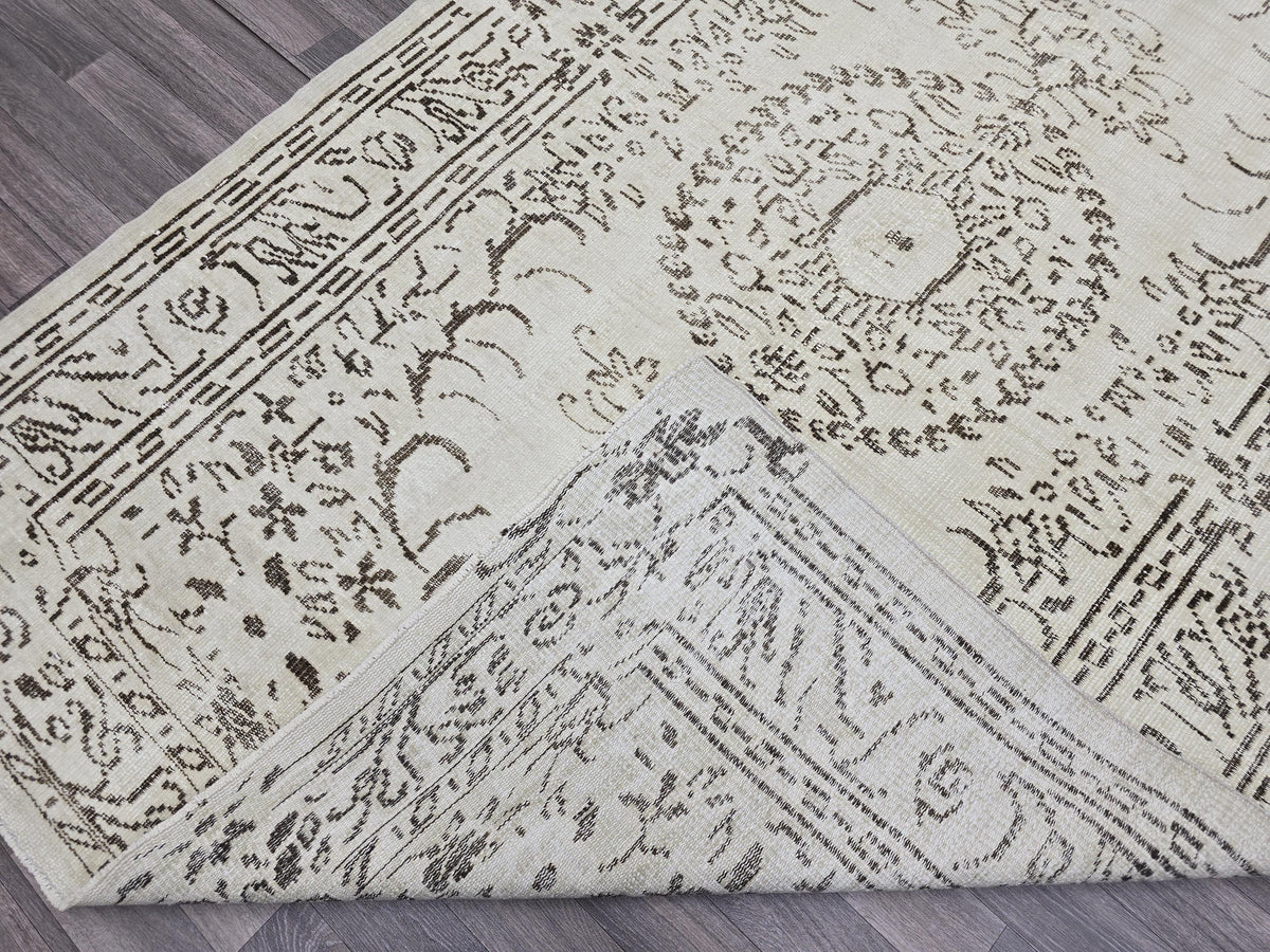5x8 Vintage Oushak Rug: Cream & Brown Medallion, Handmade Wool
