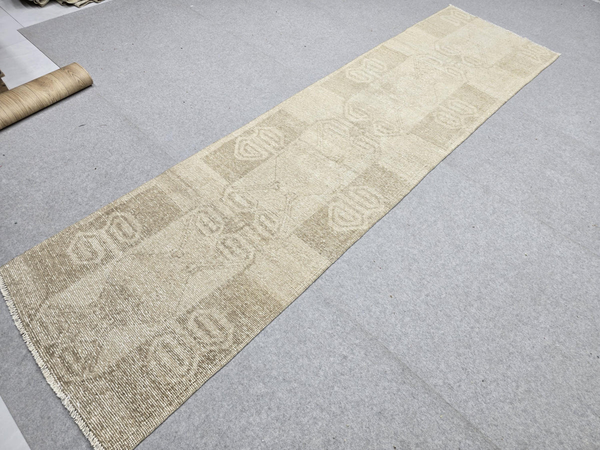 Vintage Rug 3x11 Runner, Turkish Runner Rug for Corridor, Muted Taupe Wool Rug, Greige Laundry Room Decor, Boho Faded Living Room Rug