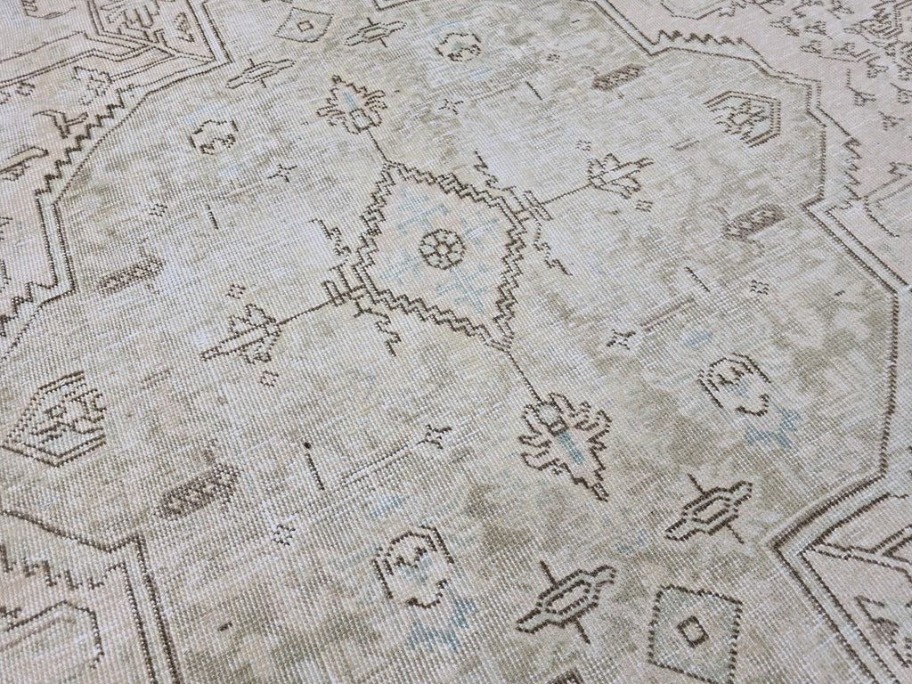 Large Vintage Oushak Rug 8x11 Neutral Beige Turkish Area Rug Living Room