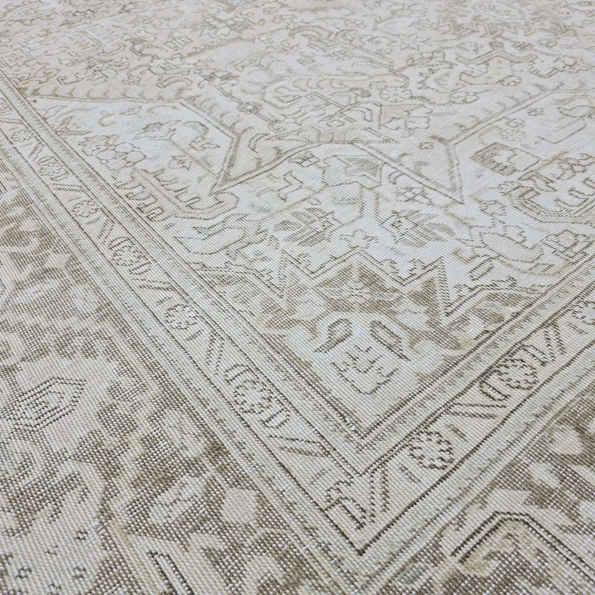 Oversized Neutral Turkish Oushak Rug (9.5x13 ft), Vintage Wool Carpet
