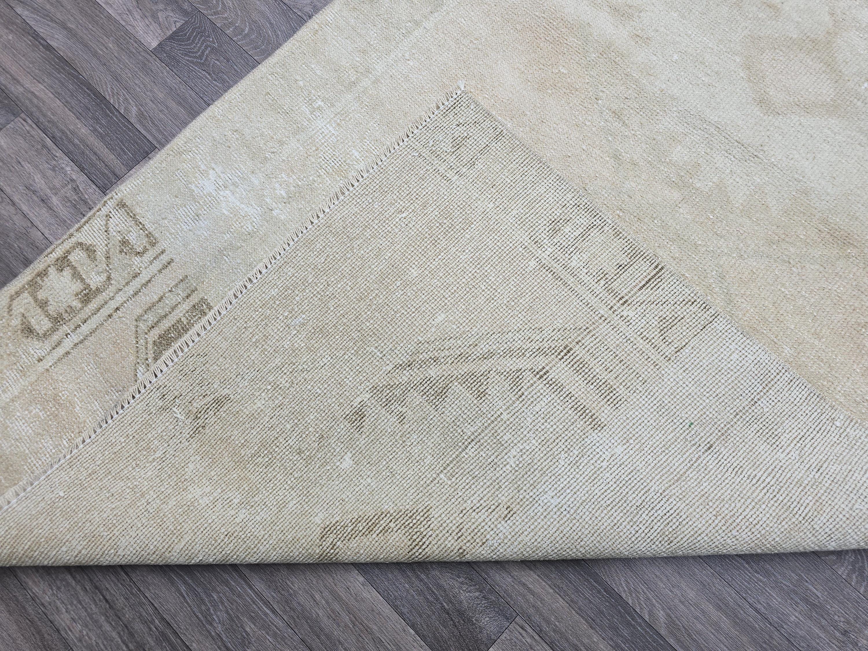 Vintage Oushak Wool Runner Rug: Distressed Turkish Hallway Carpet (3.9x14.25 ft)