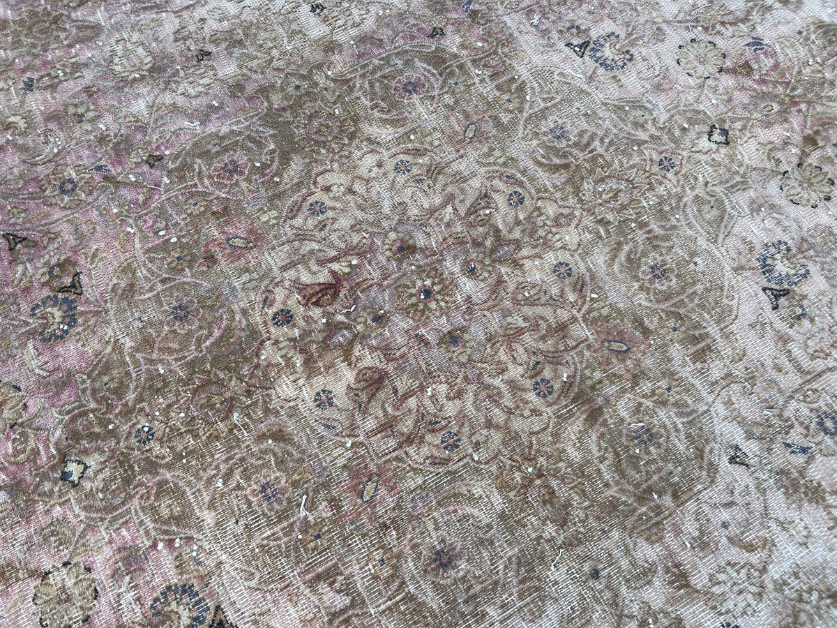 9x13 Oversize Faded Turkish Rug