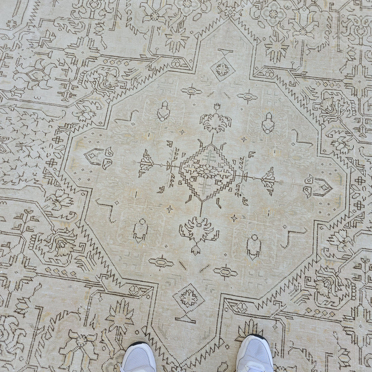 9x12 Neutral Vintage Area Rug/ Hand Knotted Wool Oushak Rug for Livingroom/ Authentic Turkish Rug/ Cream/Beige Wool Area Rug/Extra Large Rug