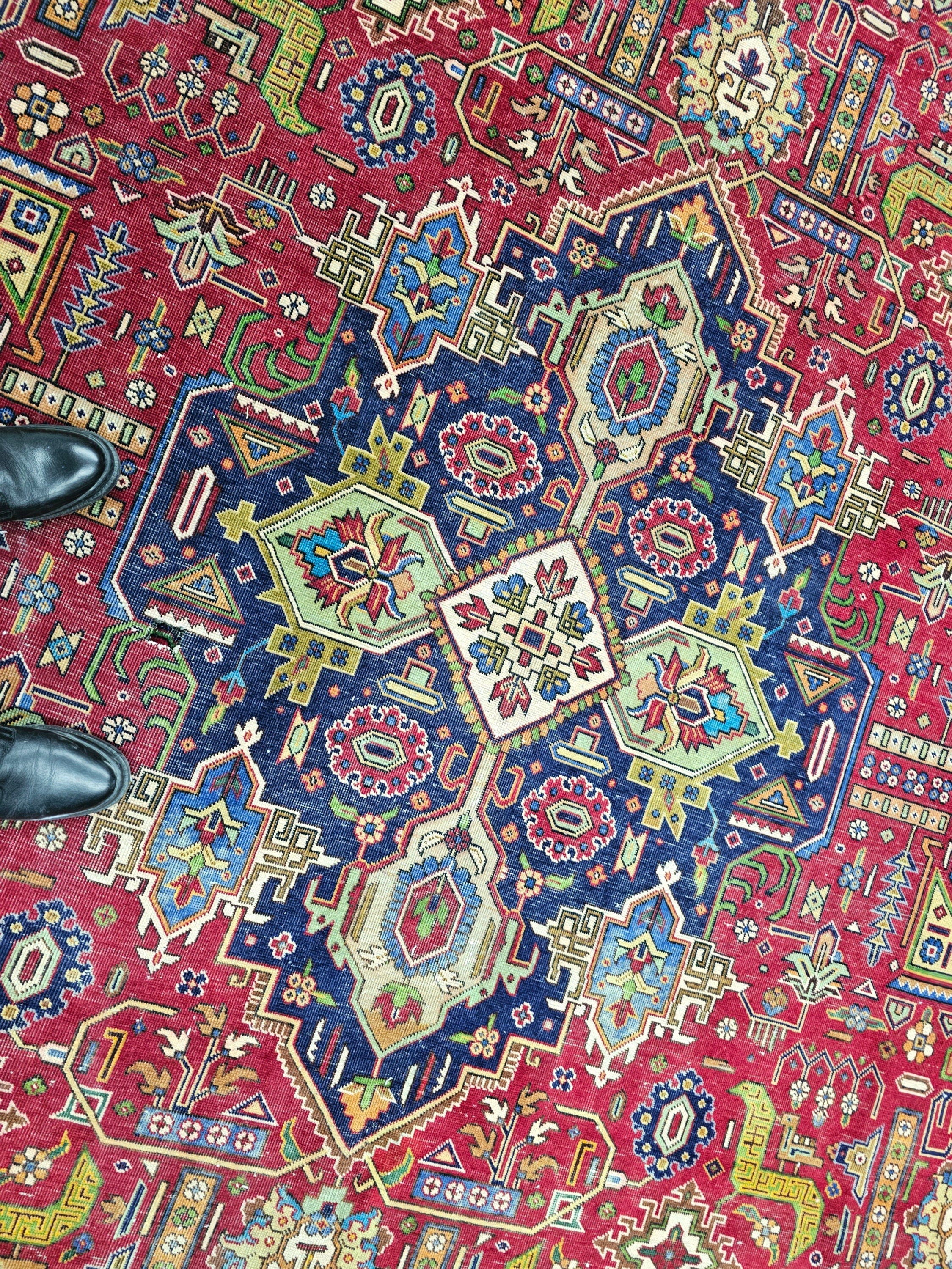 Hand Knotted Heriz Rug: Oversize Vintage Wool Red Cream Blue