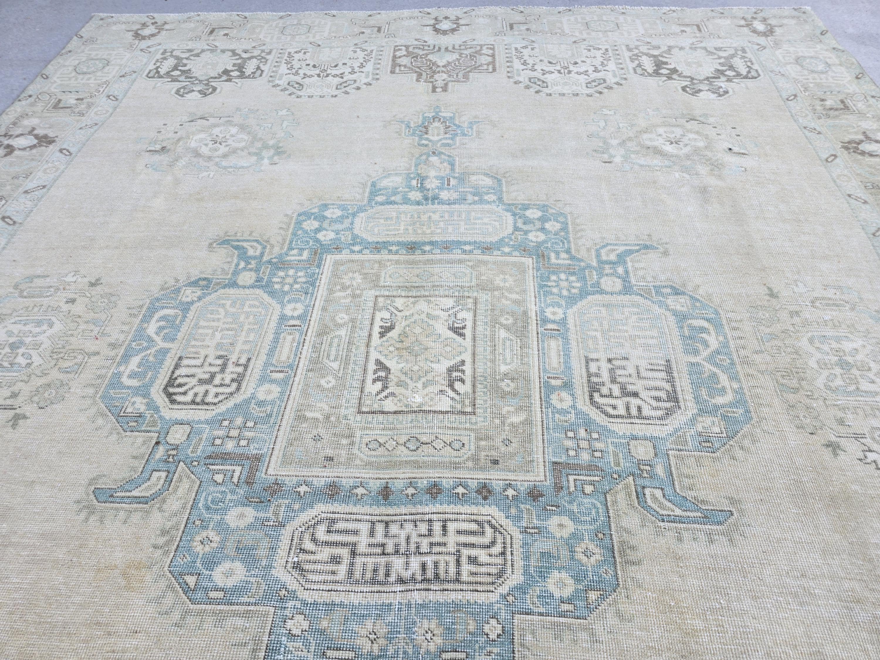 Neutral Oushak Rug: 9.65x12.45 ft Hand-Knotted Wool Turkish Rug