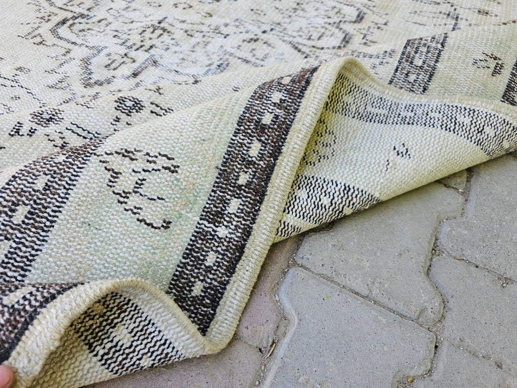 6x9 Vintage Turkish Oushak Rug: Hand-Knotted Wool Area Rug