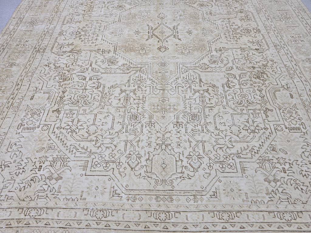 Turkish Rug 10x13, Neutral Beige Vintage Handknotted Wool Carpet, Faded Medallion Area Rug for Dining Room