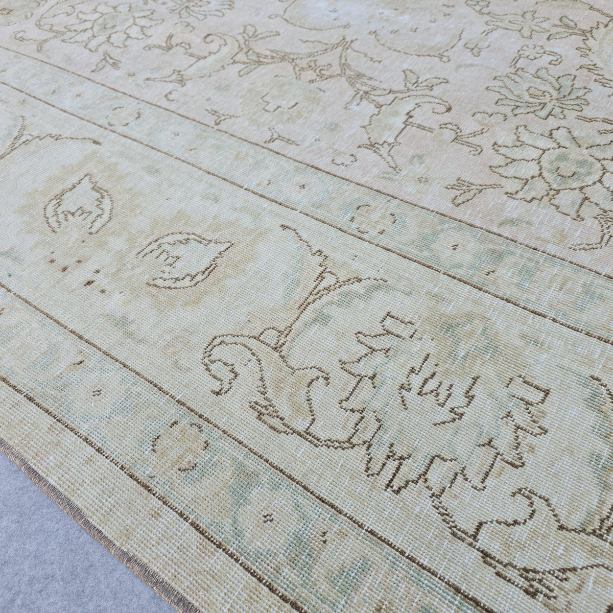 9x12 Handmade Oushak Area Rug for Livingroom and Bedroom / Oversize Turkish Rug/ Authentic Carpet Beige Pink Floral
