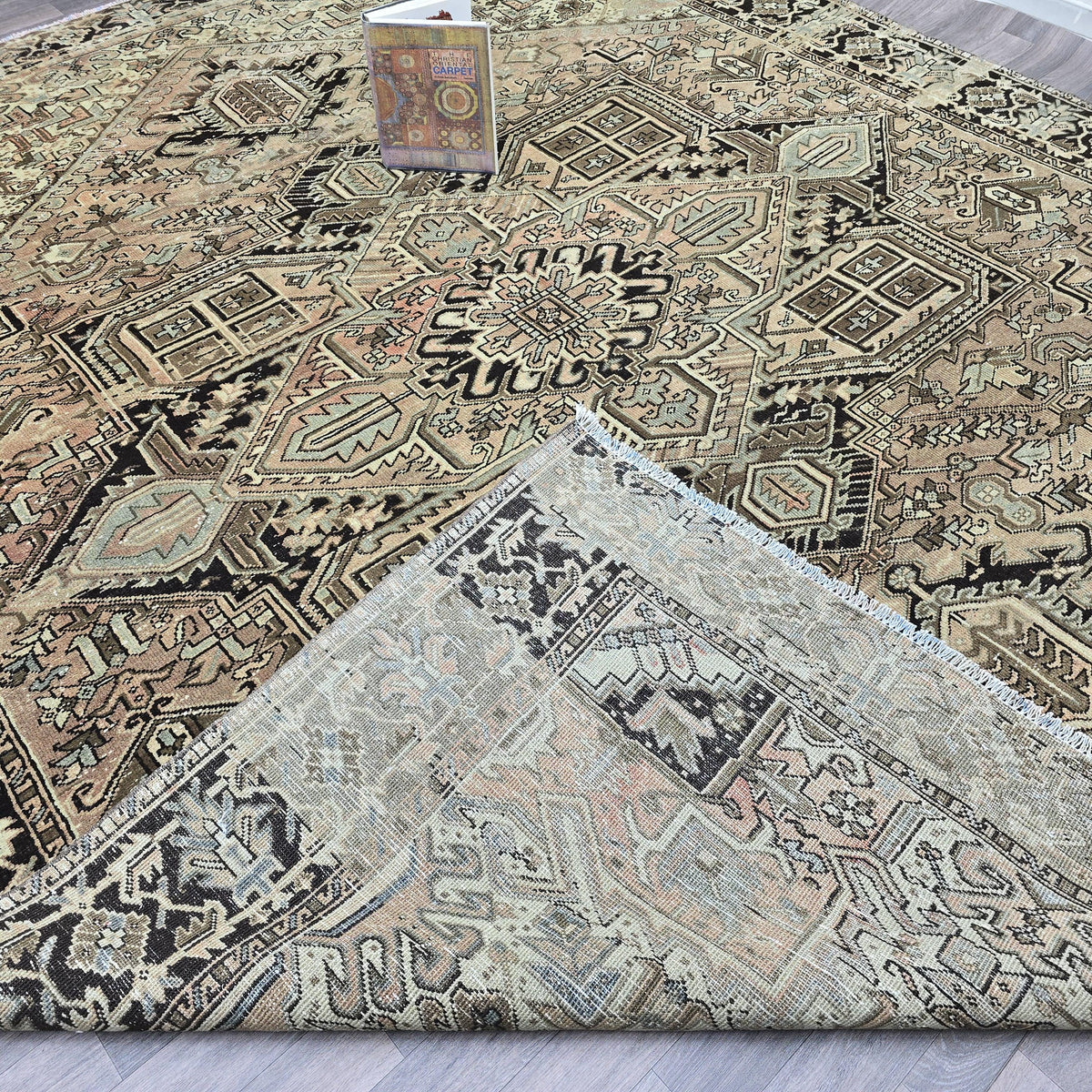 Antique Heriz Turkish Rug: Large Handknotted Medallion Wool Carpet (10x12)