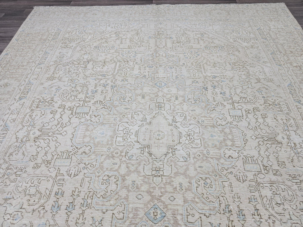 Handmade Distressed Turkish Area Rug: 9.3x12 ft, Faded Neutral Wool